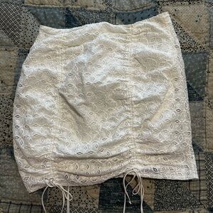 For love and lemons white skirt size M